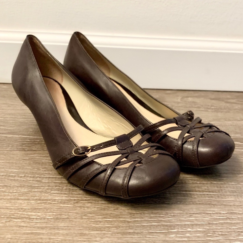 Antonio Melanie Slip on dress shoe buckle heel